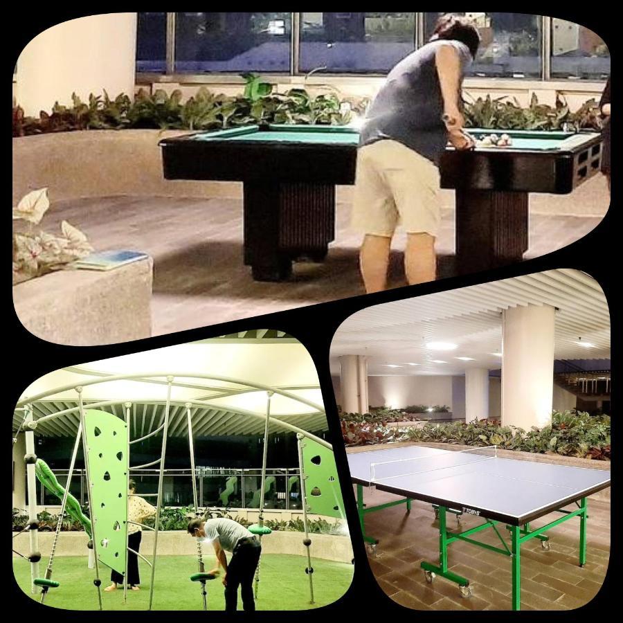 Makati Amazing View Penthouse Studio, Air Residence, Fast Internet マニラ市 エクステリア 写真